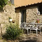Il Canto Del Maggio فندق مبيت وإفطار