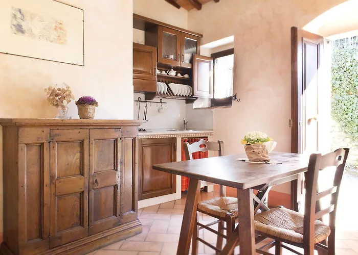 Il Canto Del Maggio B&B 테라누오바 브라씨올리니